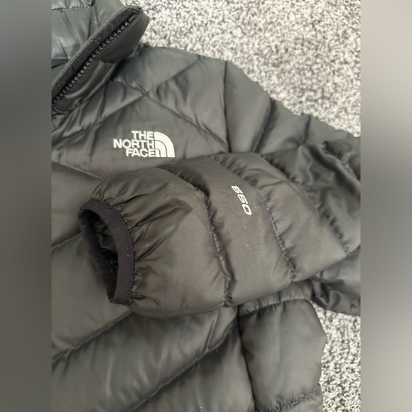 The North Face Aconcagua 550 Down Puffer Zip Jacket Women's Size Small - Picture 4 of 10